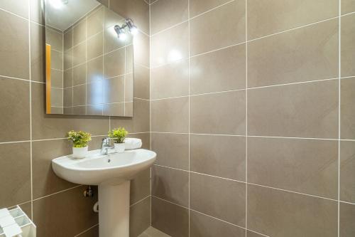 Jouvacations Ripolles FigueresVilafant Jouvacations Ripolles FigueresVilafant