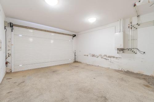 Jouvacations Ripolles FigueresVilafant Jouvacations Ripolles FigueresVilafant