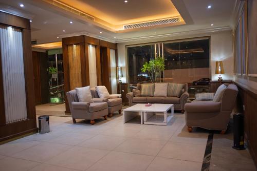 Quiet Rooms 10 in Riyadh