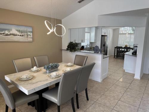4 bedrooms pool home on Southern Dunes golf course in Haines City, USA