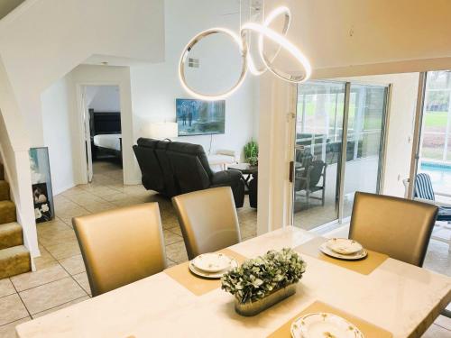 4 bedrooms pool home on Southern Dunes golf course in Haines City, USA