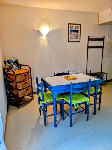 Létesítmények, Grand Studio Balcon Parking Privé classé 1 étoile Aulus les Bains (Grand Studio Balcon Parking Prive classe 1 etoile Aulus les Bains) in Aulus-les-Bains