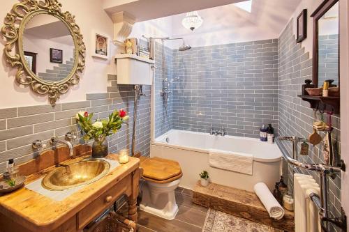Host & Stay - Lilac Cottage, Morpeth (photo 4)