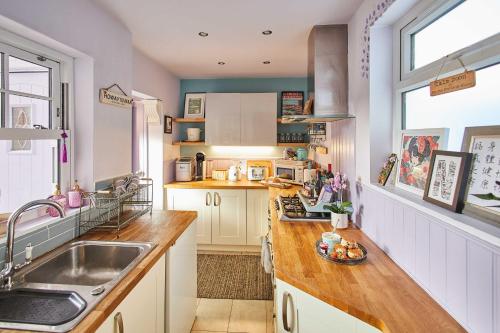 Host & Stay - Lilac Cottage, Morpeth (photo 3)