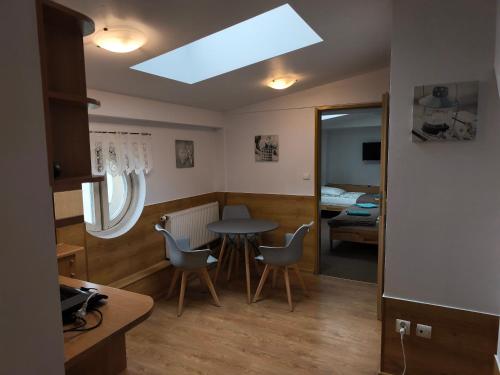 Pokoje Gościnne i Apartamenty Krupówki 19, Zakopane (fotografie 7)