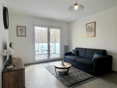 Brand new flat with terrace and parc view, Niza