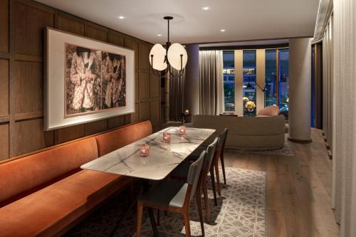 Facilities, The Londoner in London