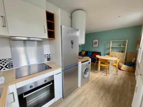 Spacieux Appartement 3 Chambres Au Pied De La Gare - Somme