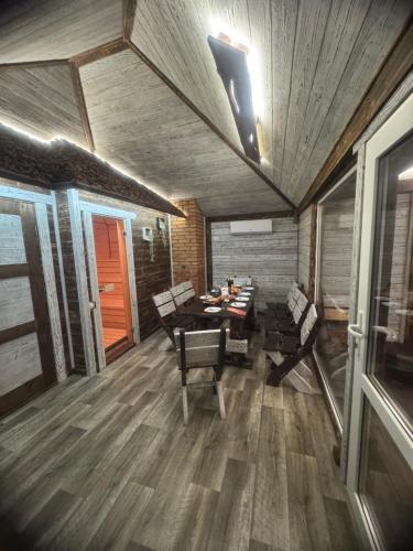 Кольорові подорожі 2 in 斯拉夫西克