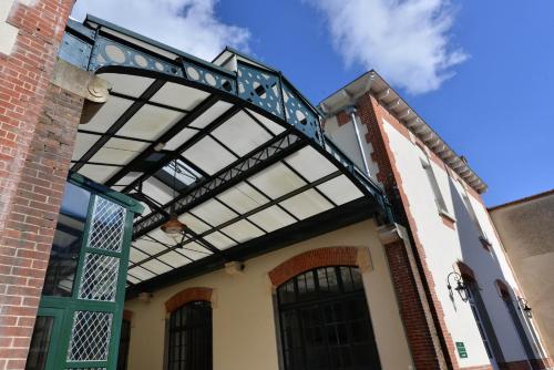 Hotel Castel Jeanson - image 11