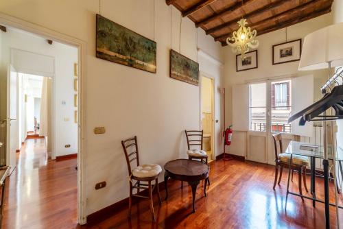 Clock Terrace House - image 3