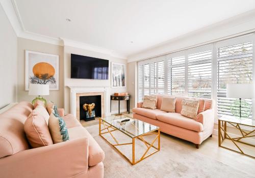 Argyl - Chelsea Townhouse with Roof Terrace, Londra