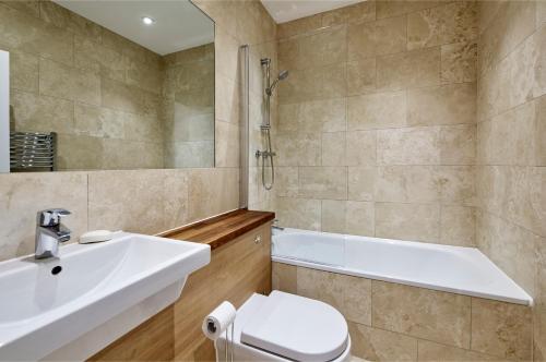 Veeve - The Chelsea Retreat - image 8