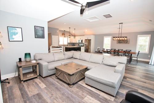 Soundside, ELEV, Priv Pool, Hot Tub, Community Amenities- MS853, Resting Beach Place, Королла (фото 4)