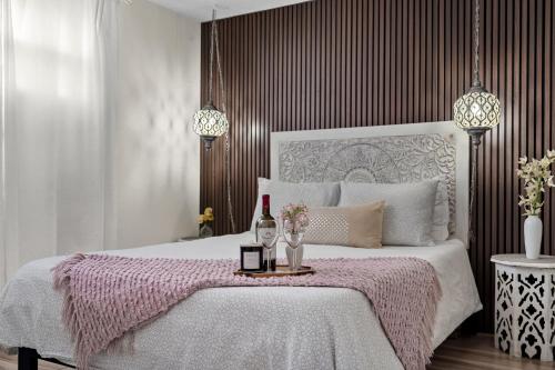 Luxury Zen Den with heated pool just off Siesta Key, Sarasota