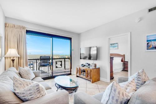 SunDestin 101 by RealJoy Vacations - image 14