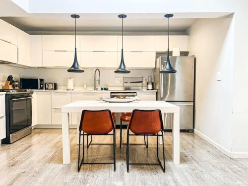 Bright 2-BR Home Near LAX with Shared Yard - SH2-LAD, Los Angeles (fotografie 8)