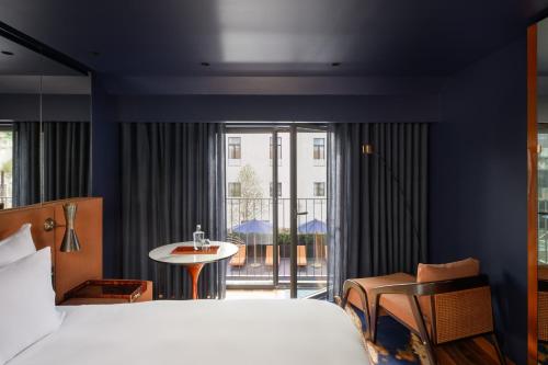 The Lodge Wine & Business Hotel - main image