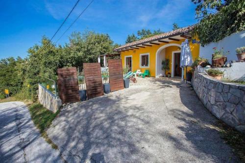 House with Private Pool image 3