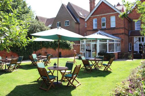 St Margarets Hotel - image 13