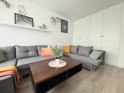SuperApart Walerego Sławka 3 Room Type - One-Bedroom Apartment SuperApart Walerego Sławka 3 Room Type - One-Bedroom Apartment
