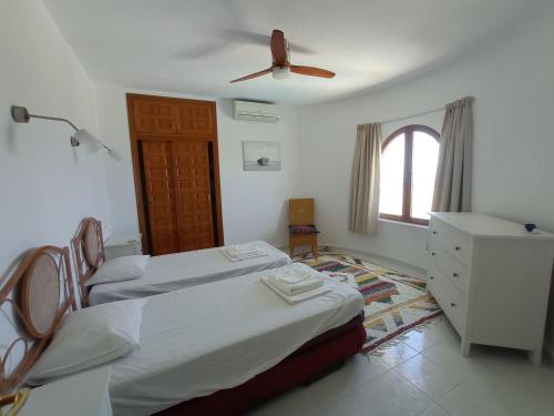 Villa Maravista - Luxury Villa with Private Pool and Sea View
