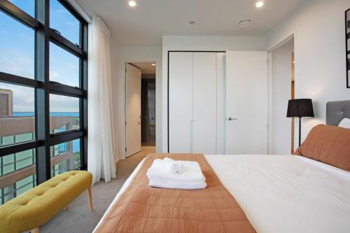Catalina Bay Seascape with Bay Views & Carpark, Auckland (fotografie 6)