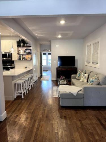 Charming 2-bedroom Cottage near Japanese Tea Gardens