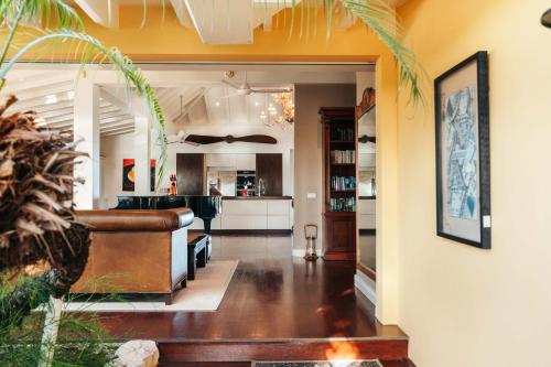 廚房, Private Island Isla Kiniw by Bocobay in 紐波特