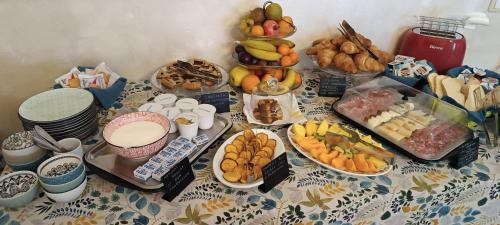 Domus Langhe B&B – Treiso, NY