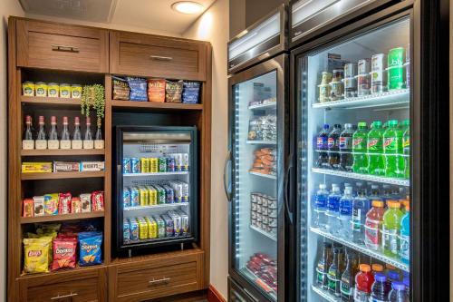 Residence Inn by Marriott Boston Harbor on Tudor Wharf - image 6