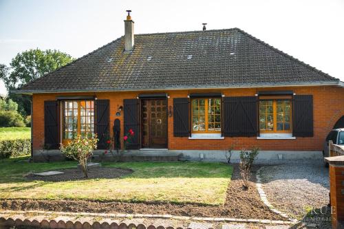 Maison à 2 pas du lac d 'Ardres (Maison a 2 pas du lac d 'Ardres) in Bremes