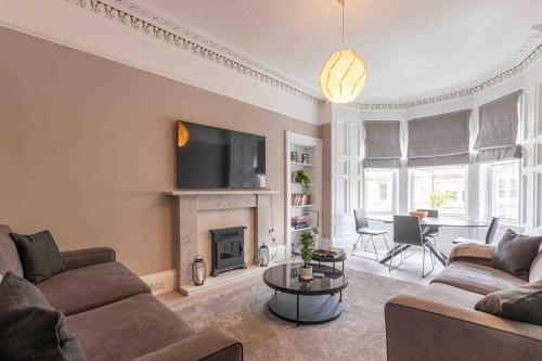 Spacious 3 bed home in Marchmont, Edimburgo