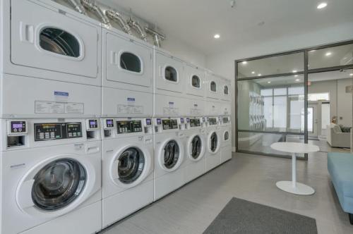 Landing at Pearl Studios - Studio in Northwest Portland