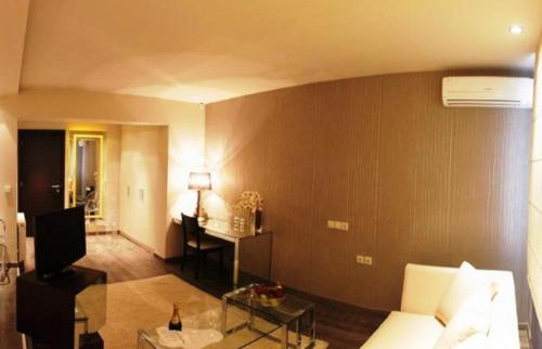 Aliakmon Hotel - main image