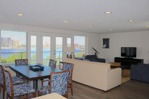 Southbank Hotel by Marriott Jacksonville Riverwalk in Jacksonville, USA
