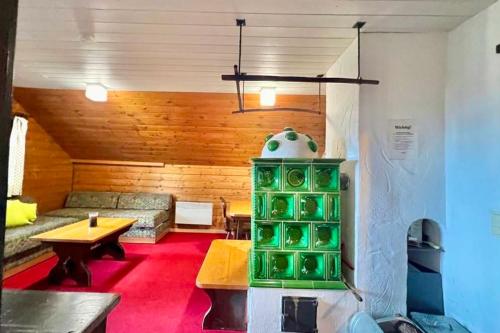 Almrausch und Enzian in Hermagor, Österreich
