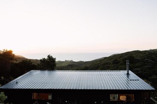 Foudre Suite with Hot Tub at Barrelled Wines Raglan