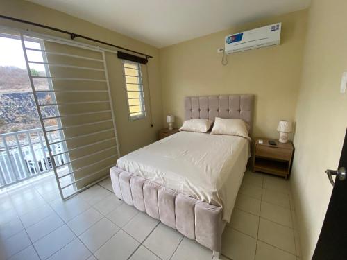 Vista Alegre, Urbanizacion Bicentenario in Portoviejo