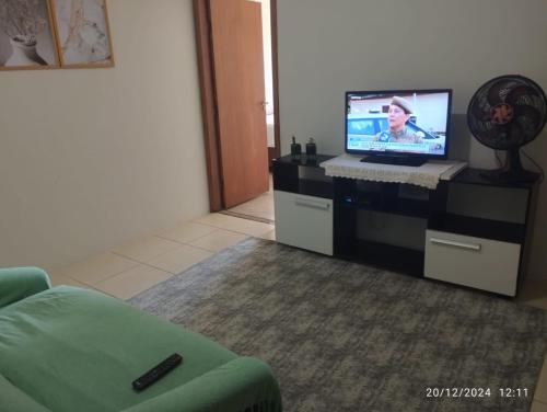 Közös társalgó / TV, Abner Residencial in Santinho Beach