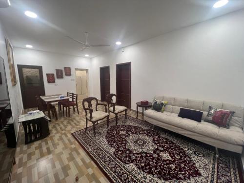 . AlWadi AGROSERNE - 2BR West Riffa Apartment