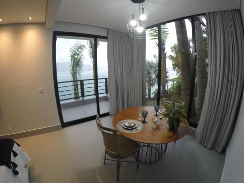 สภาพแวดล้อมโดยรอบ, Lounge Suites De Luxo Piuva in กัมบากวารา