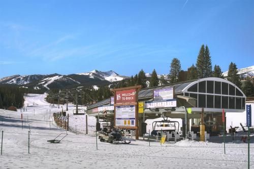 Mountain Elegant - image 10