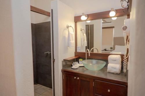 Boca Olas Resort Villas