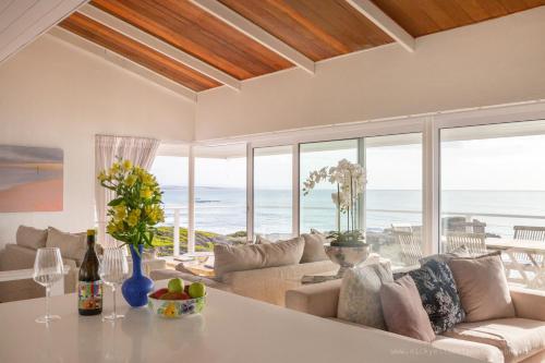 Seabreeze in Arniston