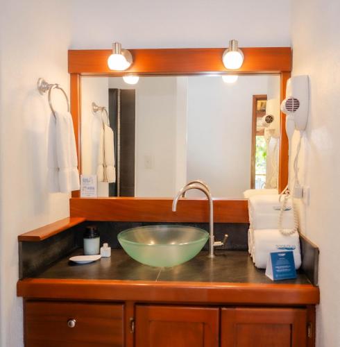 Boca Olas Resort Villas