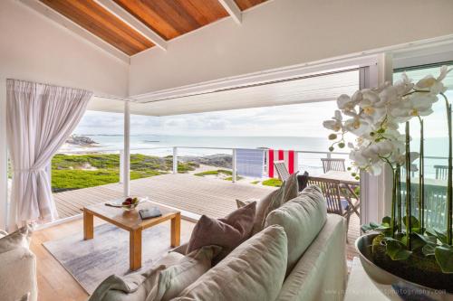 Seabreeze in Arniston