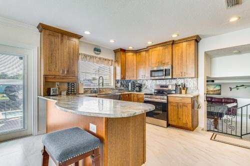 Spacious Canalfront Home with Pool about half Mi to Beach in Hudson