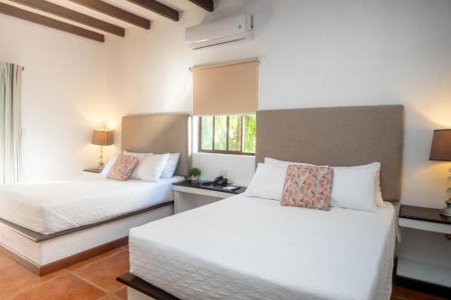 Boca Olas Resort Villas