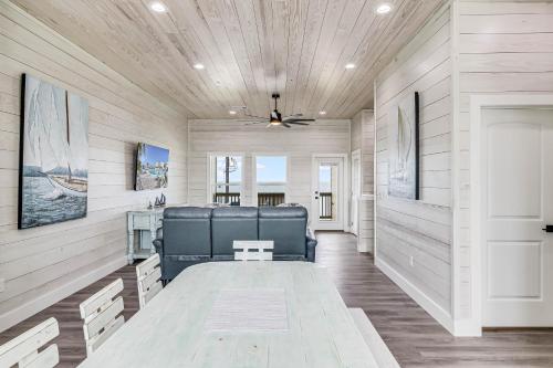 Létesítmények, Set Sail SP167 in Fulton (TX)